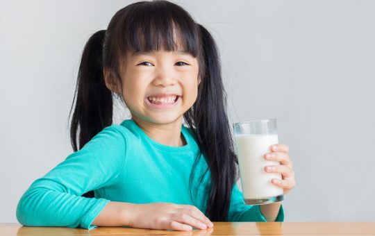 6 Jenis Susu Tinggi Protein untuk Anak
